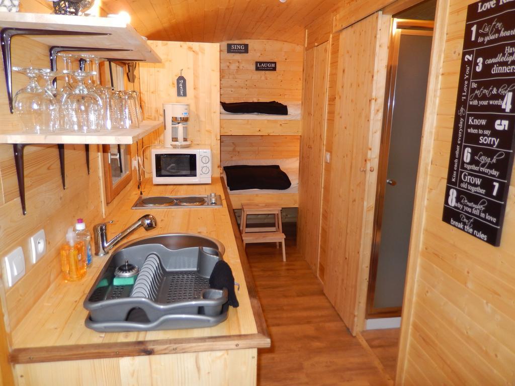 B&B Le 'Ti 'Bou De Refuge Bouillon Rum bild