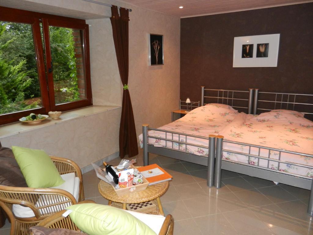 B&B Le 'Ti 'Bou De Refuge Bouillon Rum bild