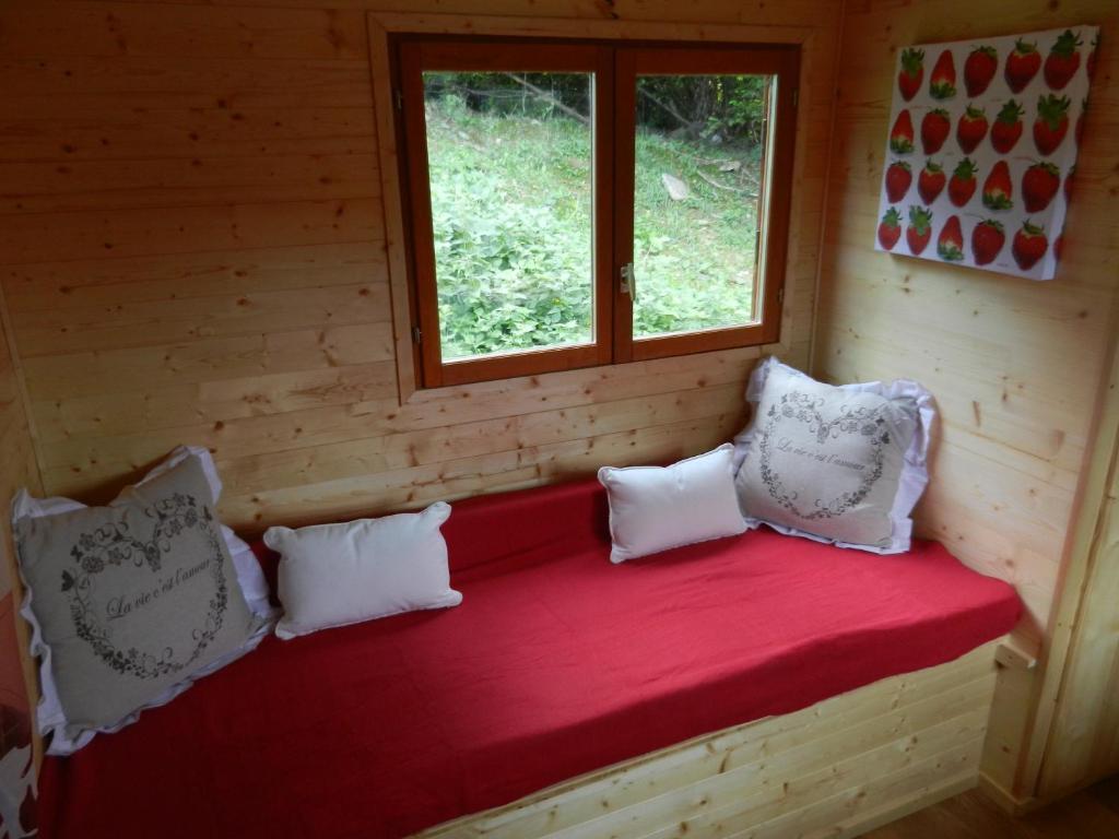 B&B Le 'Ti 'Bou De Refuge Bouillon Rum bild