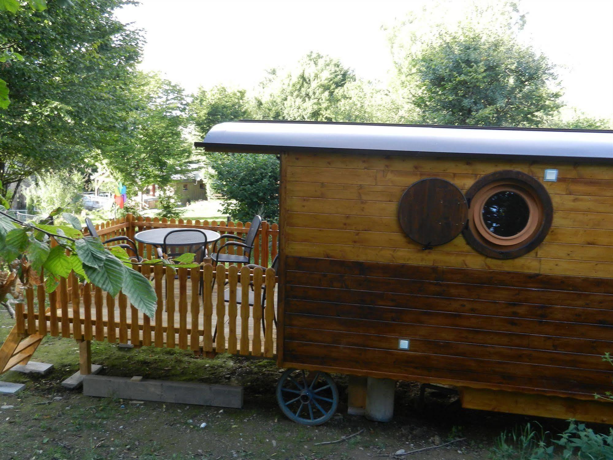 B&B Le 'Ti 'Bou De Refuge Bouillon Exteriör bild